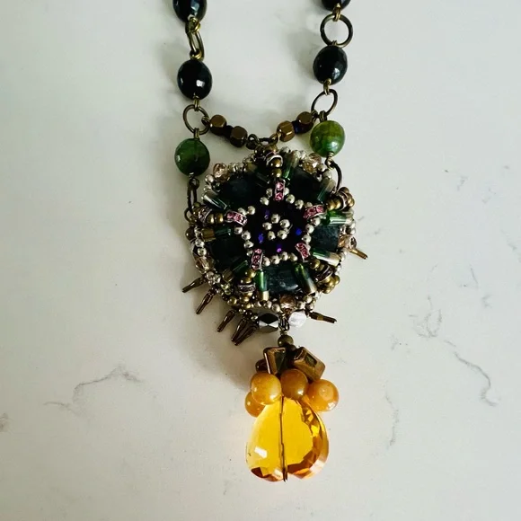 Unique Jewel Tone Labrodite Chunky Pendant Necklace - Picture 5 of 11